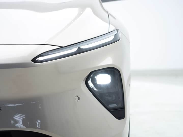 Фото 8 - Nio ET7