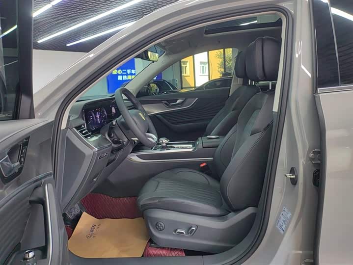 Фото 9 - Hongqi HS5