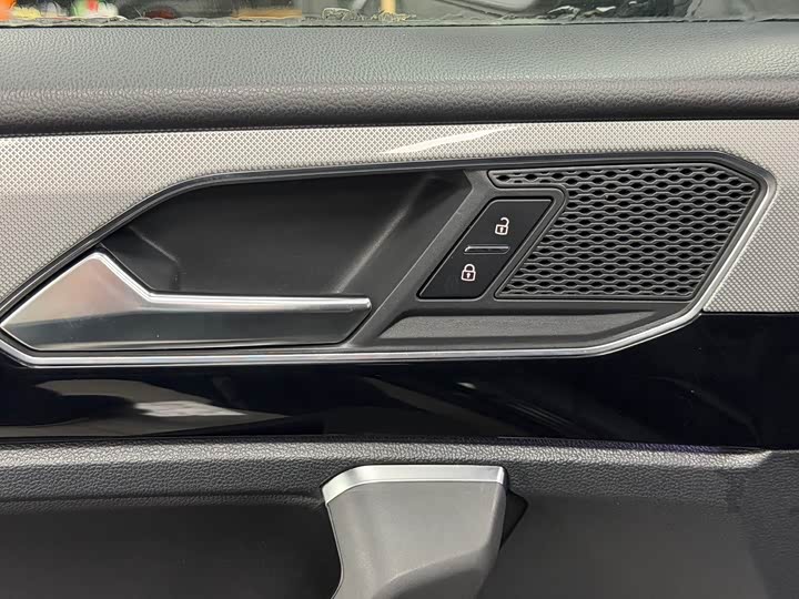 Фото 10 - Volkswagen Tayron