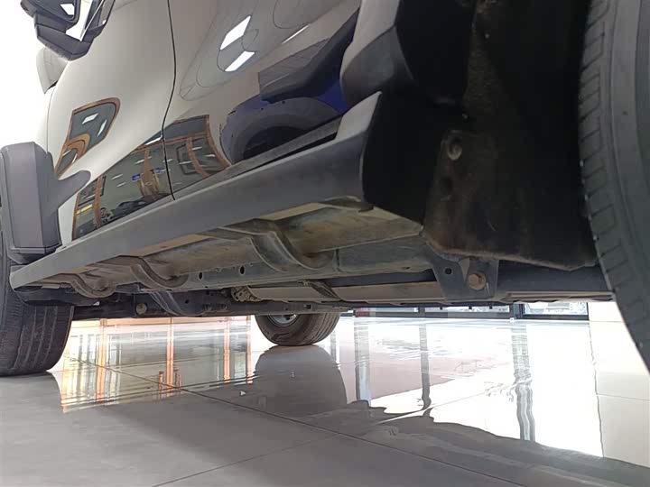 Фото 21 - Tank 300