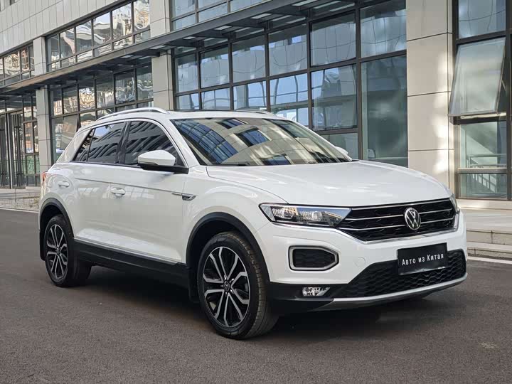 Фото 3 - Volkswagen T-Roc