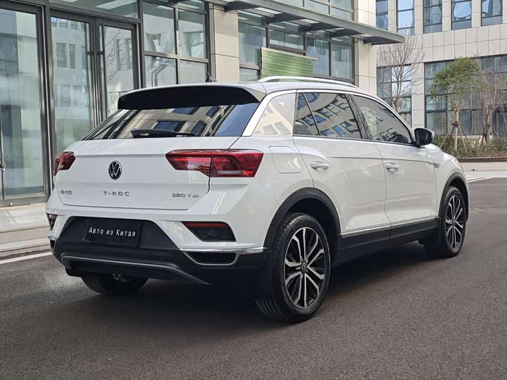 Фото 5 - Volkswagen T-Roc