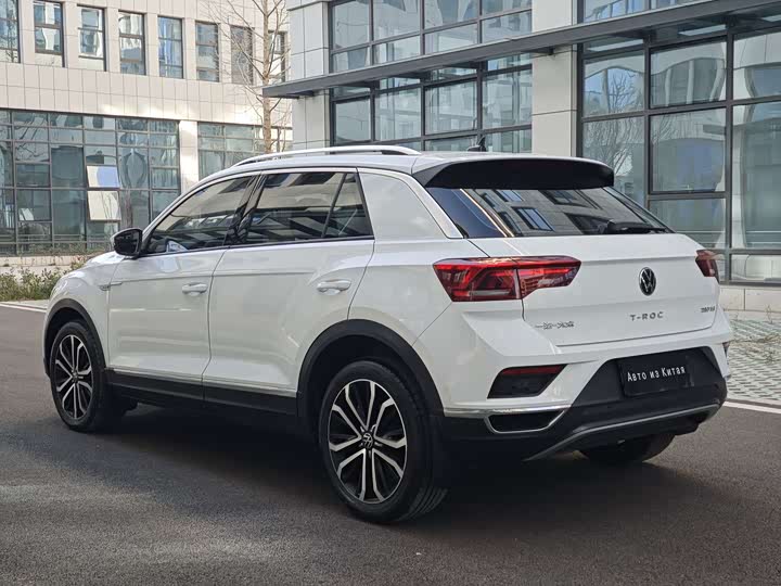 Фото 7 - Volkswagen T-Roc