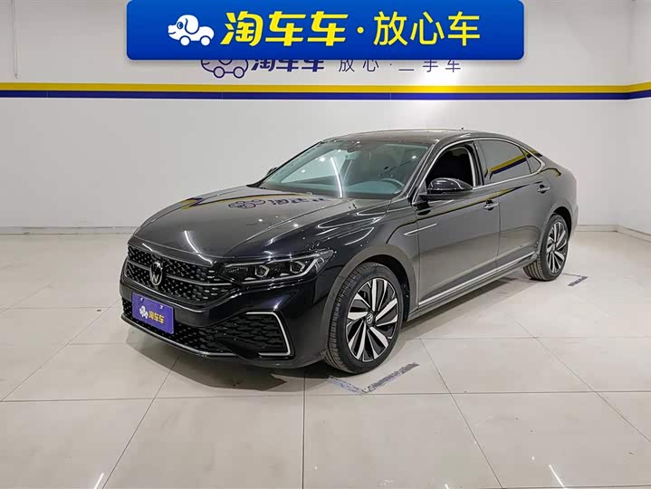 Фото 1 - Volkswagen Passat