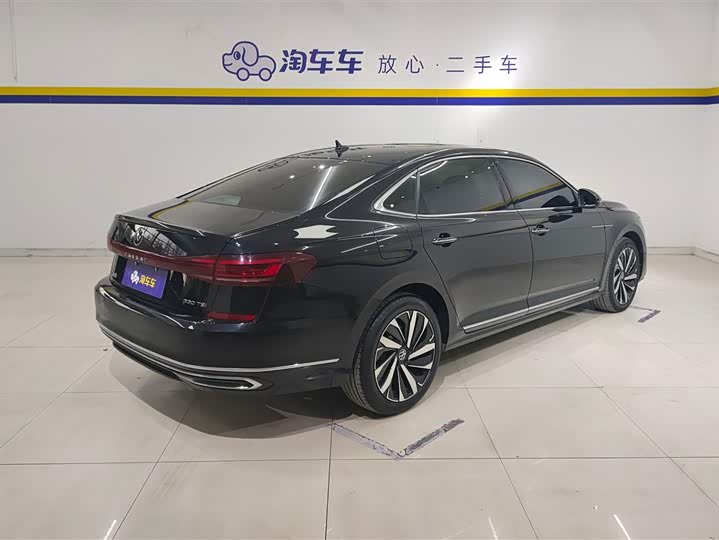 Фото 3 - Volkswagen Passat