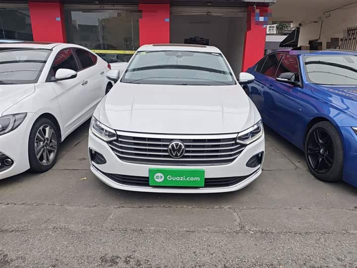 Фото 3 - Volkswagen Lavida