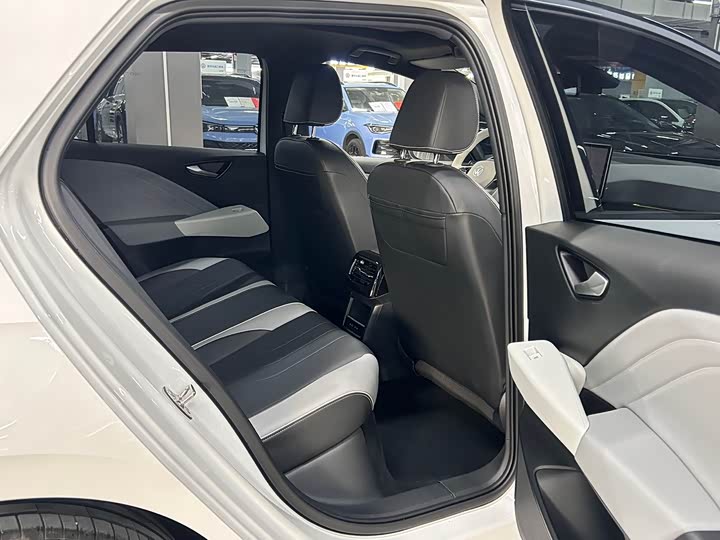 Фото 10 - Volkswagen ID.3