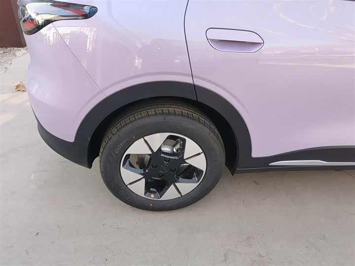 Фото 26 - Geely Galaxy Geome