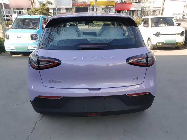 Фото 6 - Geely Galaxy Geome