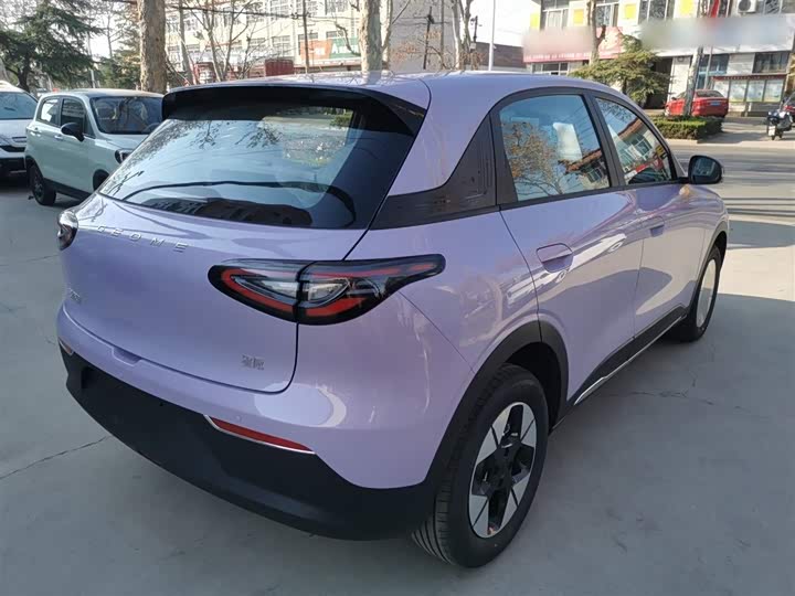 Фото 7 - Geely Galaxy Geome