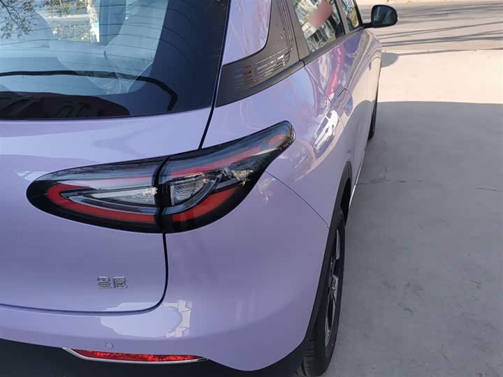 Фото 8 - Geely Galaxy Geome