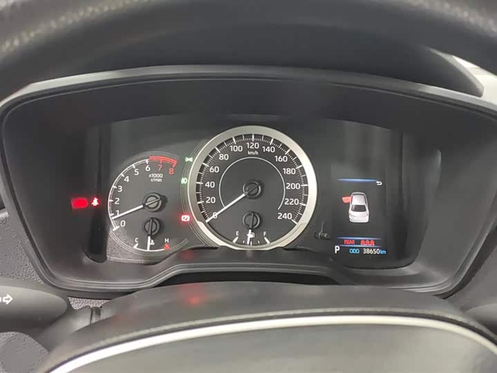 Фото 14 - Toyota Corolla