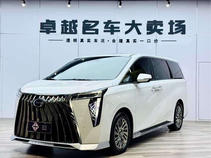 Фото 1 - GAC Trumpchi M8