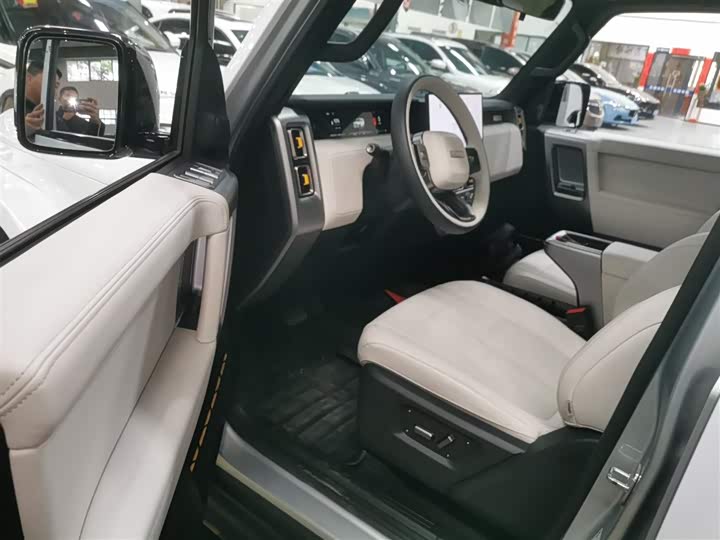 Фото 16 - Chery iCar V23