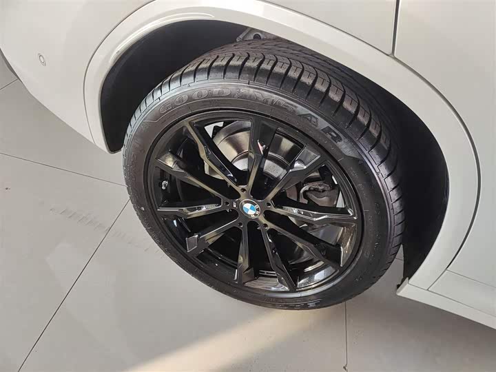 Фото 26 - BMW X3