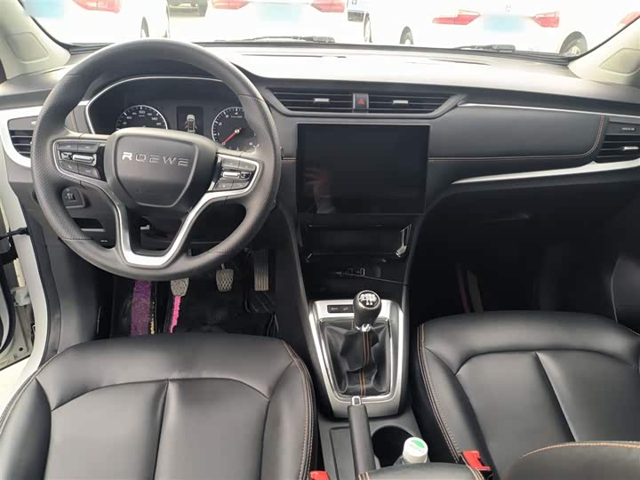 Фото 10 - Roewe RX3