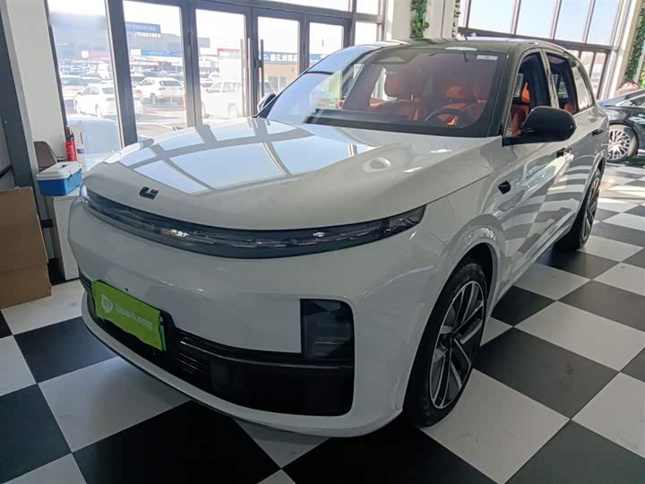 Фото 2 - LiXiang L7