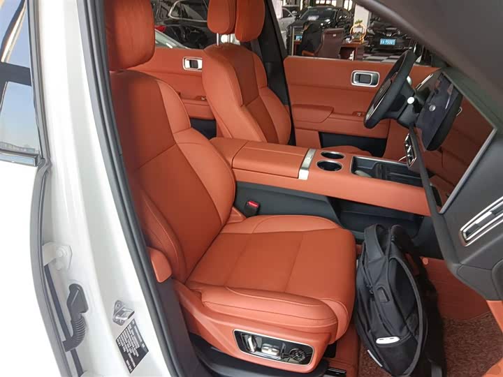 Фото 25 - LiXiang L7