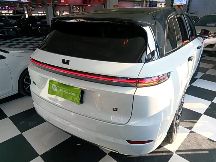 Фото 7 - LiXiang L7