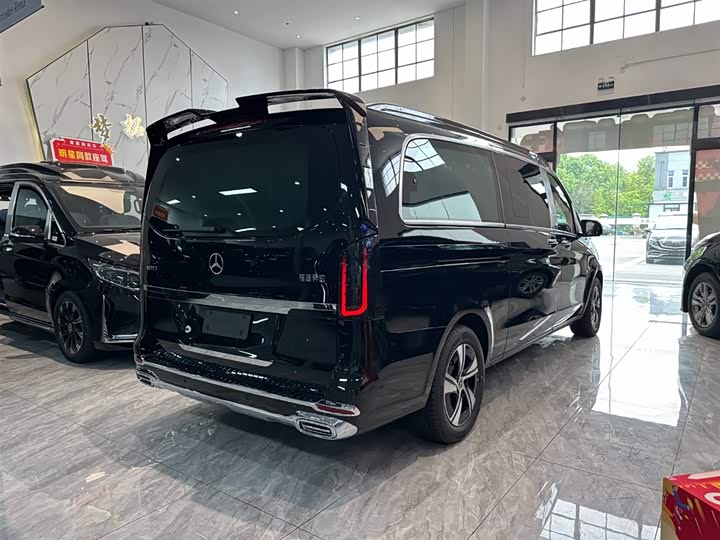 Фото 13 - Mercedes-Benz Vito