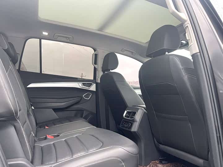 Фото 8 - Volkswagen Talagon