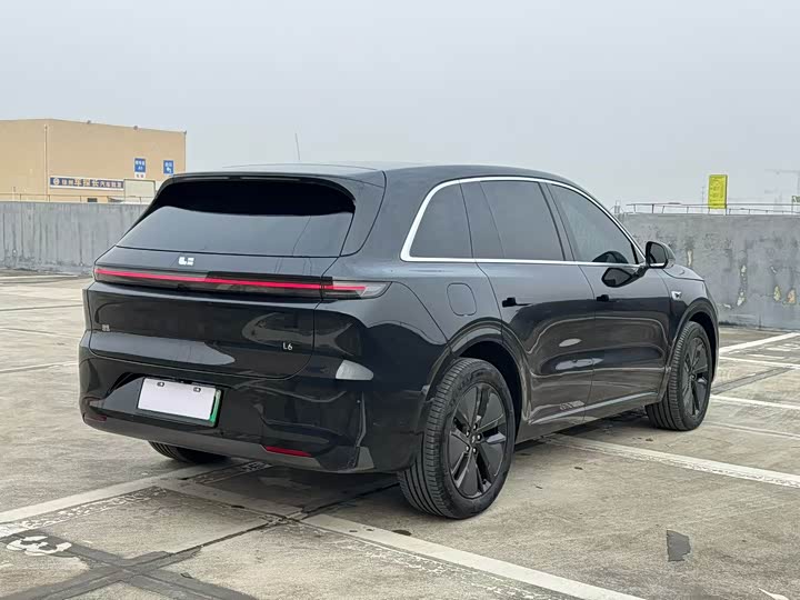 Фото 6 - LiXiang L6