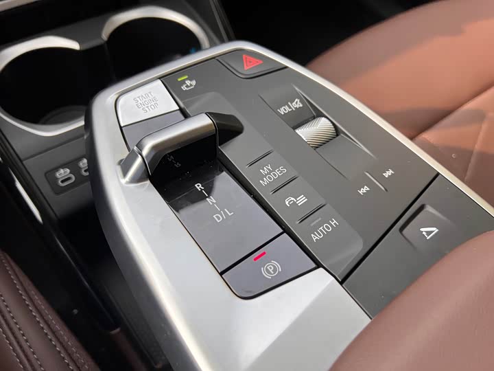 Фото 21 - BMW X1