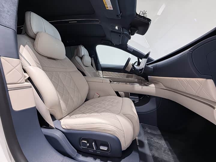 Фото 11 - Nio ET9