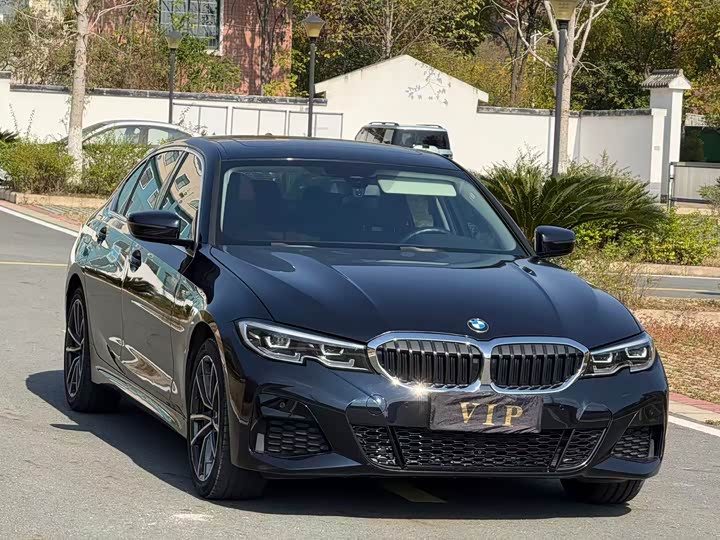 Фото 3 - BMW 3 Series