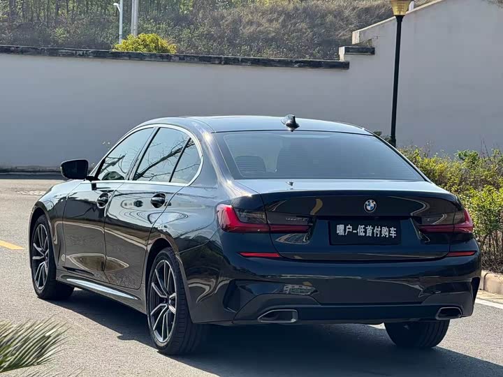 Фото 4 - BMW 3 Series