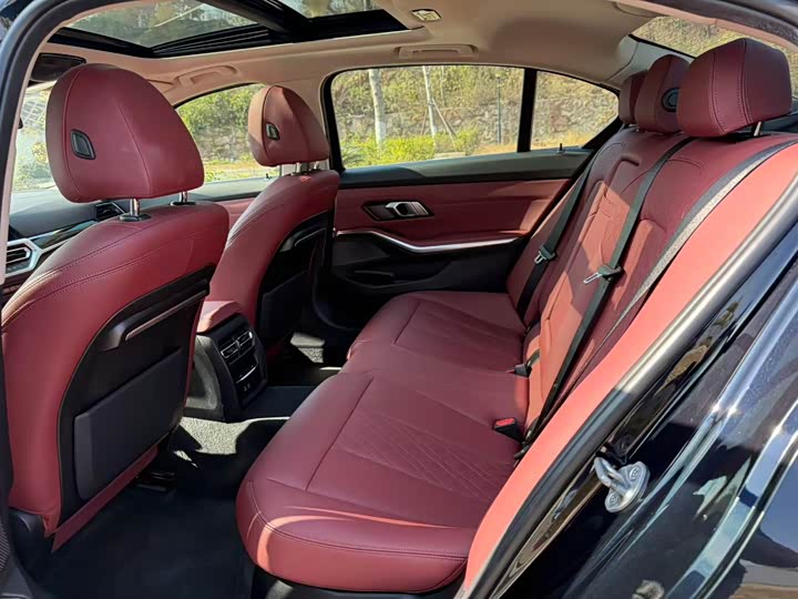 Фото 7 - BMW 3 Series