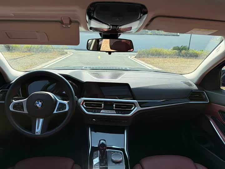 Фото 9 - BMW 3 Series