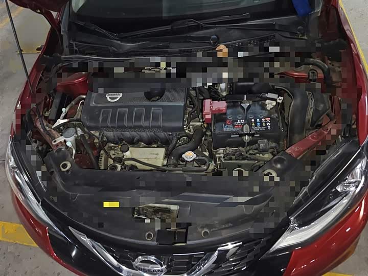 Фото 11 - Nissan Tiida