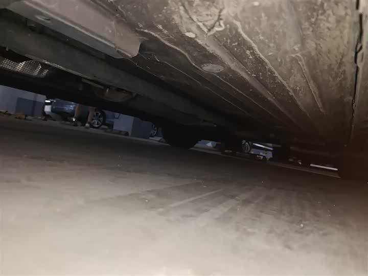 Фото 19 - Nissan Tiida