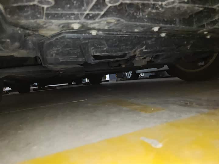 Фото 23 - Nissan Tiida