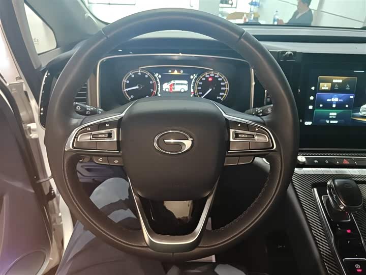 Фото 11 - GAC Trumpchi M8