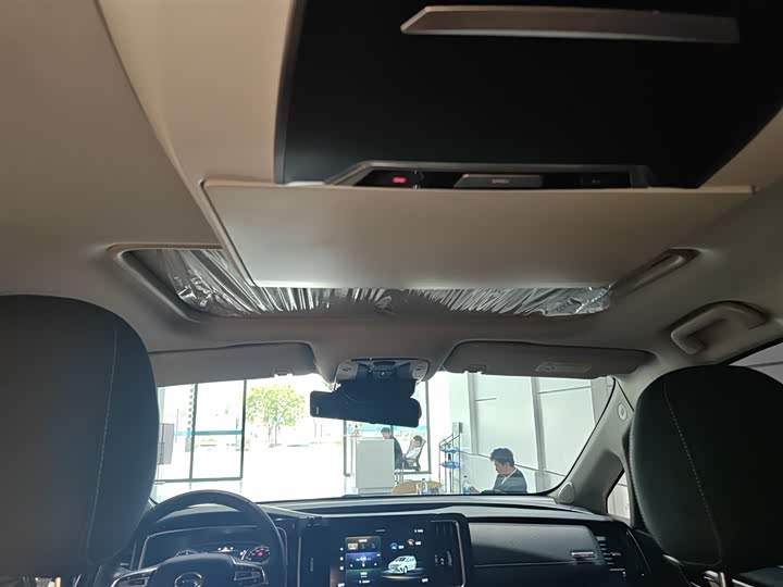 Фото 18 - GAC Trumpchi M8