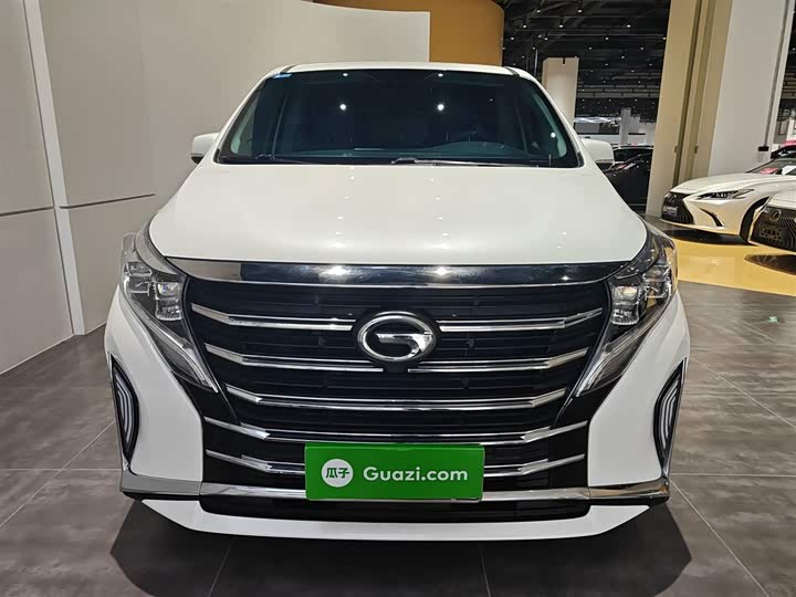 Фото 3 - GAC Trumpchi M8