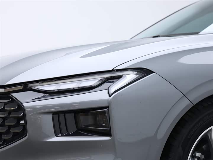 Фото 18 - Ford Mondeo