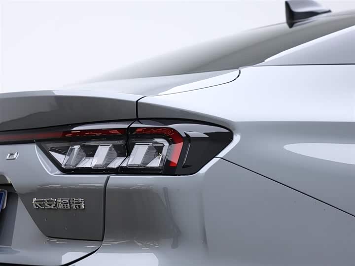 Фото 7 - Ford Mondeo