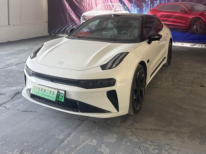 Фото 1 - Zeekr 001