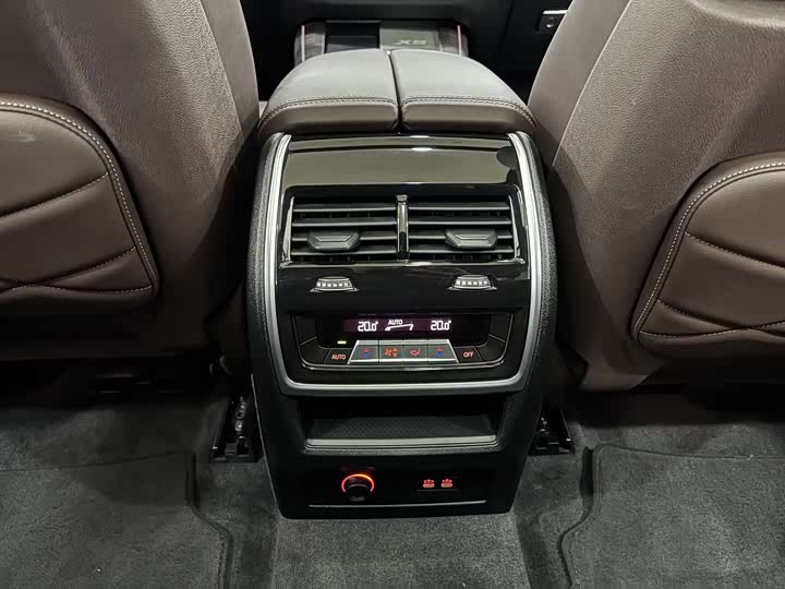 Фото 21 - BMW X5