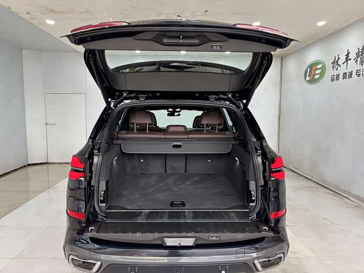 Фото 30 - BMW X5