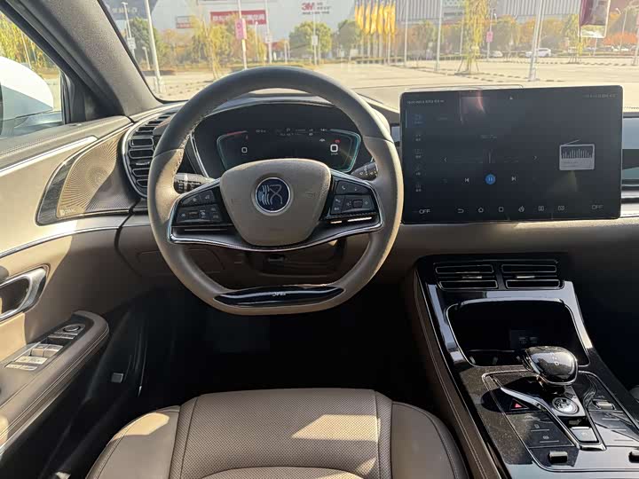 Фото 6 - BYD Han