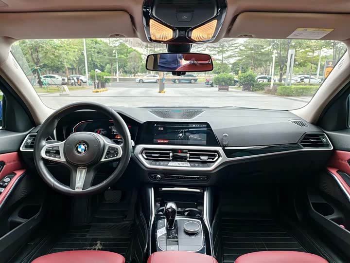 Фото 13 - BMW 3 Series