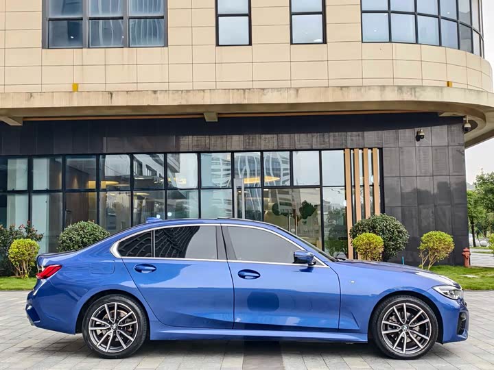 Фото 5 - BMW 3 Series