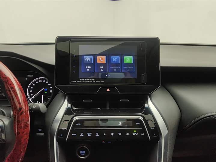 Фото 13 - Toyota Harrier