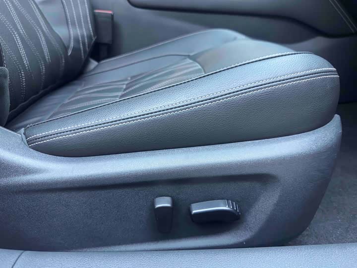 Фото 18 - Nissan Teana