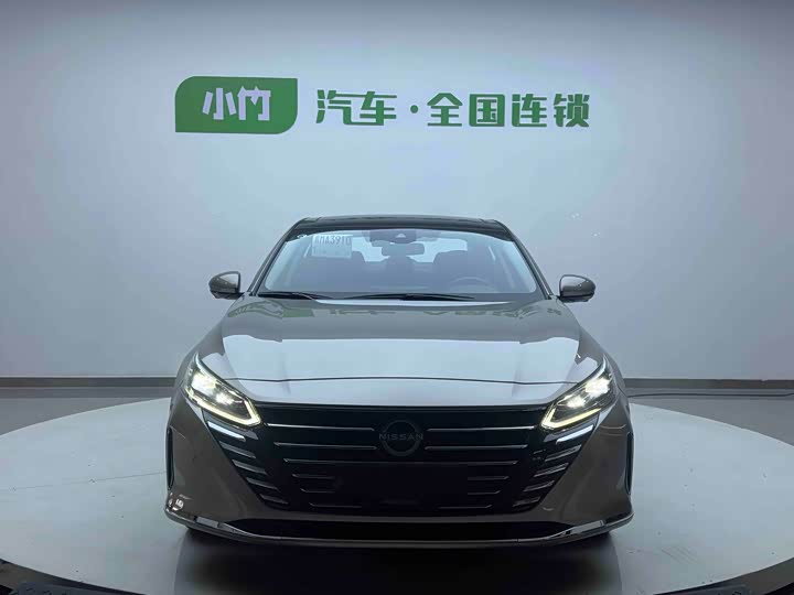 Фото 2 - Nissan Teana