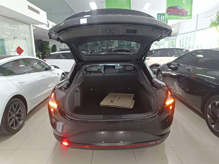 Фото 19 - XPeng Mona M03